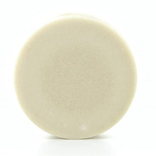 Load image into Gallery viewer, Solid shampoo - Coco, Arguile Blanche et Buerre de Cacao (Coconut, White Clay and Cacao Butter) - 80g
